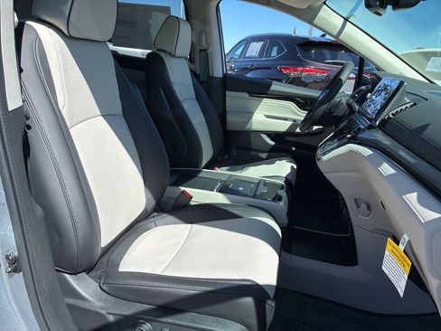 New 2026 Honda Odyssey Elite image 13