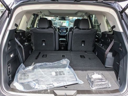 New 2026 Subaru Ascent Limited image 26