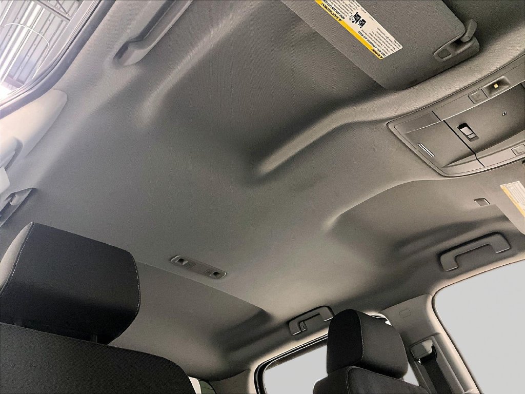Used 2018 Chevrolet Silverado 1500 LT w/ All Star Edition AWD/4WD image 27