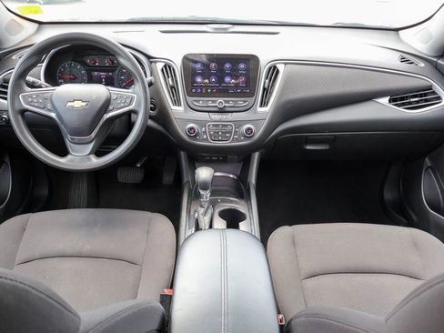 Used 2023 Chevrolet Malibu LT FWD image 6