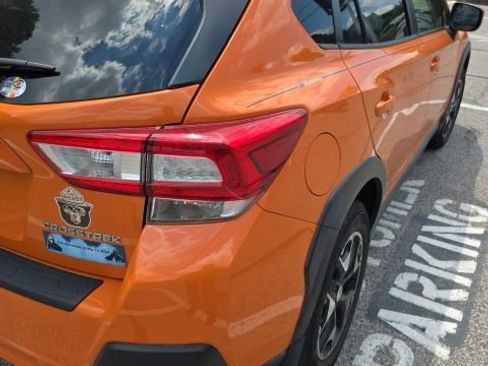 Used 2018 Subaru Crosstrek 2.0i Premium AWD/4WD image 6