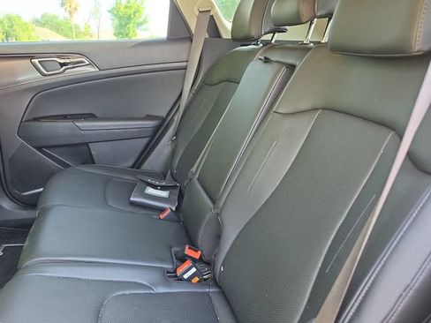 Certified 2024 Kia Sportage EX FWD image 11