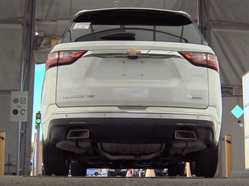 Used 2021 Chevrolet Traverse High Country image 6