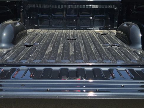 Used 2025 RAM 2500 Tradesman AWD/4WD image 6