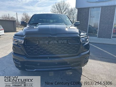New 2026 RAM 1500 Express image 2