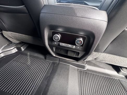 Used 2025 Buick Enclave Avenir w/ Super Cruise Package image 12