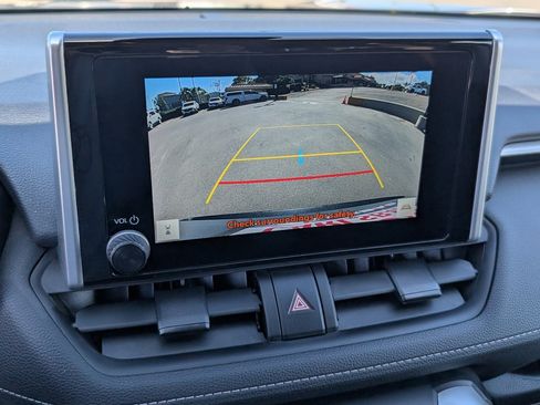 Used 2024 Toyota RAV4 XLE image 6