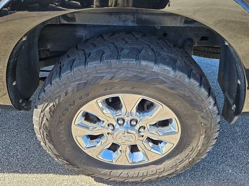 Used 2024 RAM 2500 Limited image 11