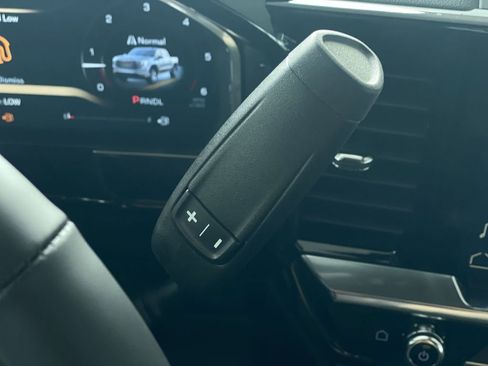 New 2026 GMC Sierra 1500 SLE w/ Preferred Package image 24