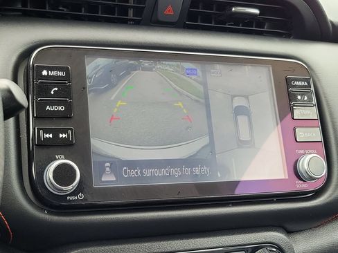 Used 2023 Nissan Kicks SR w/ SR Premium Package FWD image 29