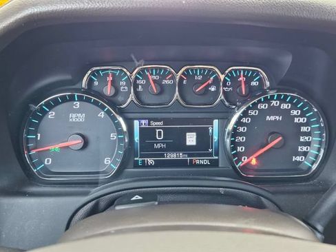 Used 2018 GMC Yukon XL SLT RWD image 8