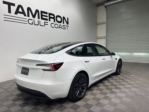 Used 2025 Tesla Model 3 Long Range image 16