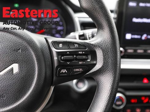 Used 2023 Kia Rio S w/ Technology Package image 16