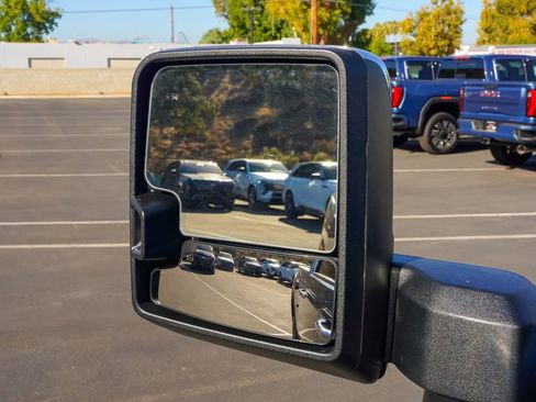 New 2026 GMC Sierra 3500 Denali w/ Denali Reserve Package image 15