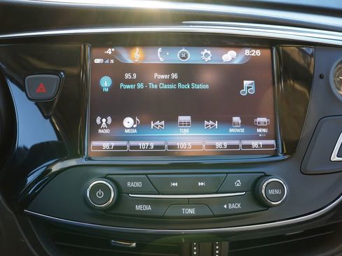 Used 2017 Buick Envision Essence image 26