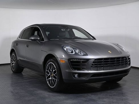 Certified 2018 Porsche Macan S AWD/4WD image 9