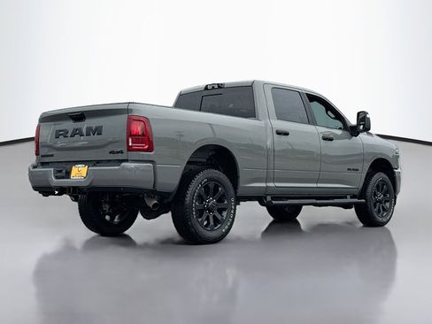 Used 2026 RAM 2500 Big Horn AWD/4WD image 2