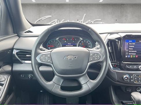 Used 2023 Chevrolet Traverse RS FWD image 21