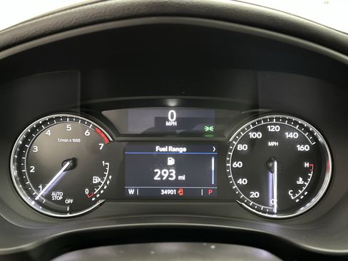 Used 2023 Cadillac XT4 Premium Luxury image 26