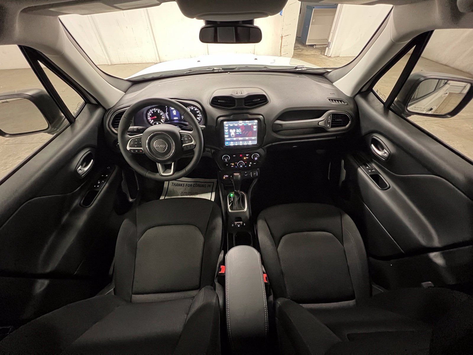 Used 2023 Jeep Renegade Latitude AWD/4WD image 12