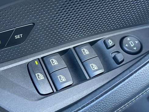 Certified 2023 BMW i4 eDrive40 w/ Premium Package image 10