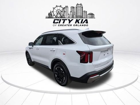 New 2026 Kia Sorento S FWD image 4