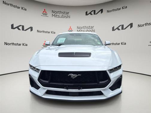 Used 2024 Ford Mustang GT Premium RWD image 9