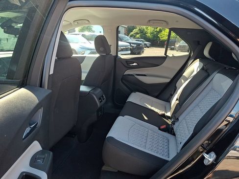 Certified 2024 Chevrolet Equinox LS w/ LS Convenience Package AWD/4WD image 10
