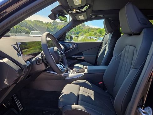 New 2026 BMW X3 xDrive30i w/ Premium Package AWD/4WD image 7
