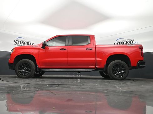 Used 2024 Chevrolet Silverado 1500 LT Trail Boss w/ Convenience Package II AWD/4WD image 29