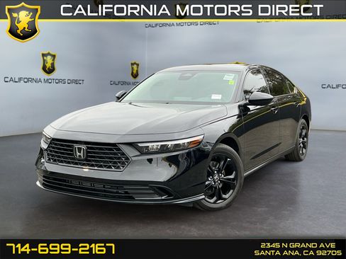 Used 2025 Honda Accord SE image 1