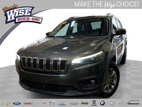 Used 2020 Jeep Cherokee Latitude Lux w/ Comfort/Convenience Group AWD/4WD image 1