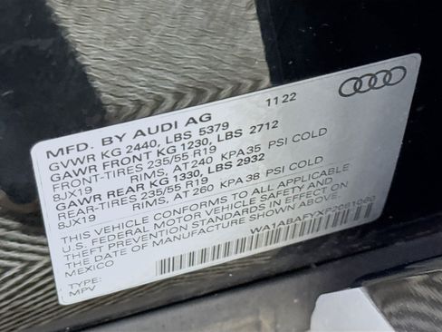 Used 2023 Audi Q5 2.0T Premium w/ Convenience Package AWD/4WD image 29