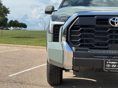New 2026 Toyota Tundra SR5