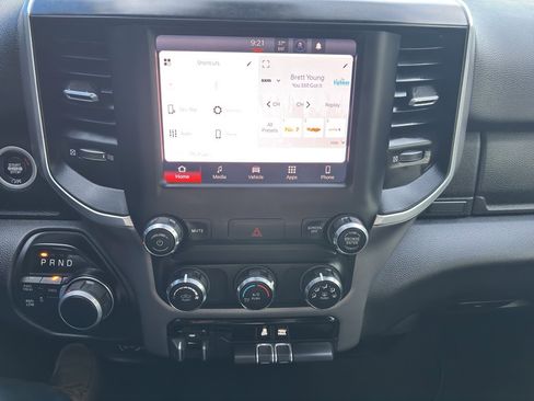 Used 2024 RAM 2500 Big Horn w/ Bed Utility Group image 21