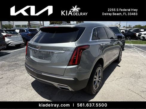 Used 2023 Cadillac XT5 Premium Luxury FWD image 3