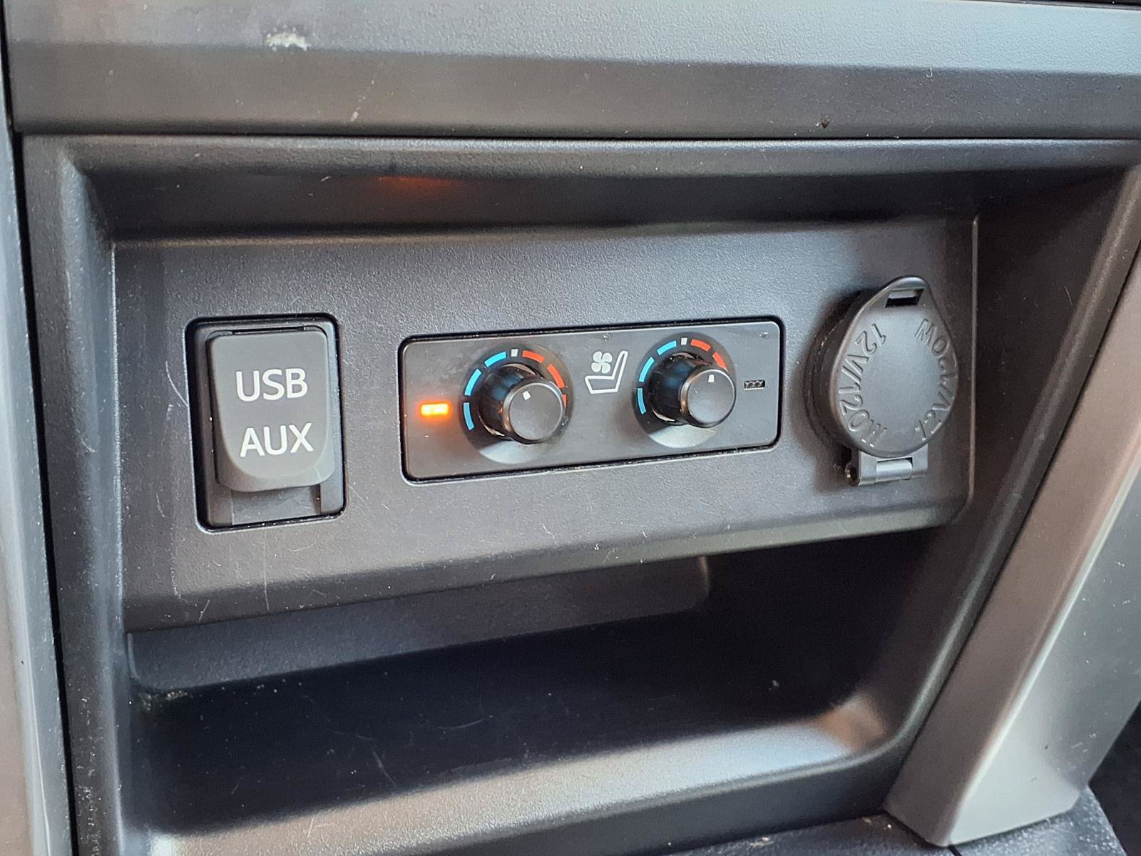 Used 2018 Toyota 4Runner Limited AWD/4WD image 24