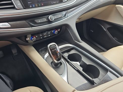 Used 2020 Buick Enclave Essence w/ Sound and Sites Package FWD image 20