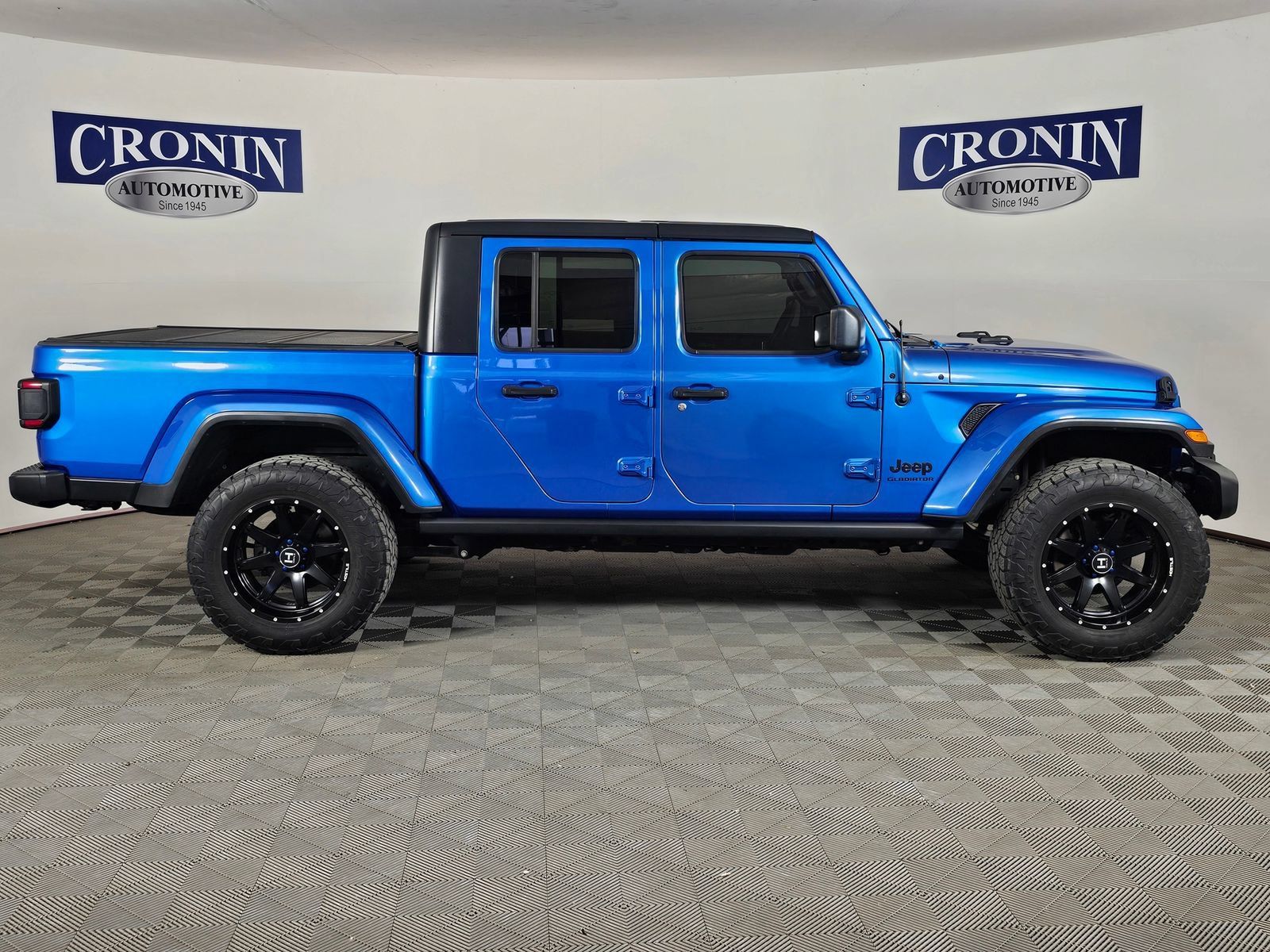 Used 2021 Jeep Gladiator Sport AWD/4WD image 31