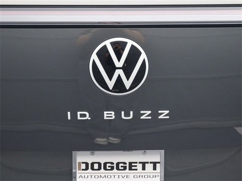 New 2025 Volkswagen ID. Buzz Pro S Plus image 25