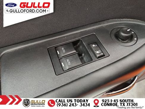 Used 2014 Dodge Challenger SRT8 Core w/ Electronics Convenience Group image 18