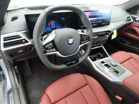 Certified 2025 BMW 430i Coupe w/ Premium Package image 9