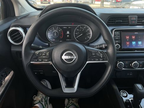 Used 2025 Nissan Versa SV FWD image 26