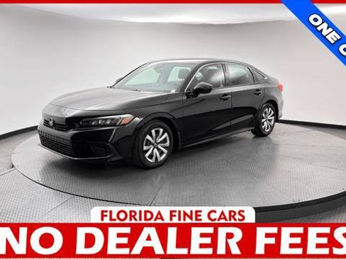 Used 2023 Honda Civic LX image 1