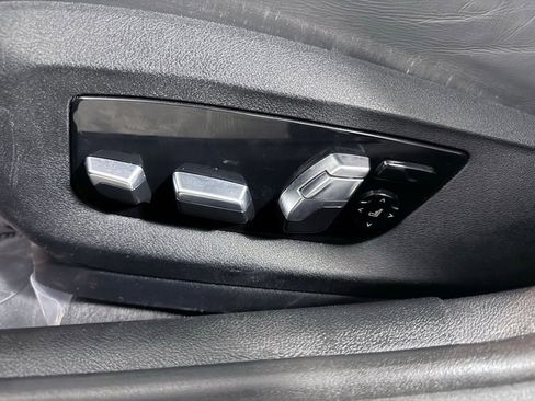 Used 2022 BMW M5 w/ Executive Package AWD/4WD image 18