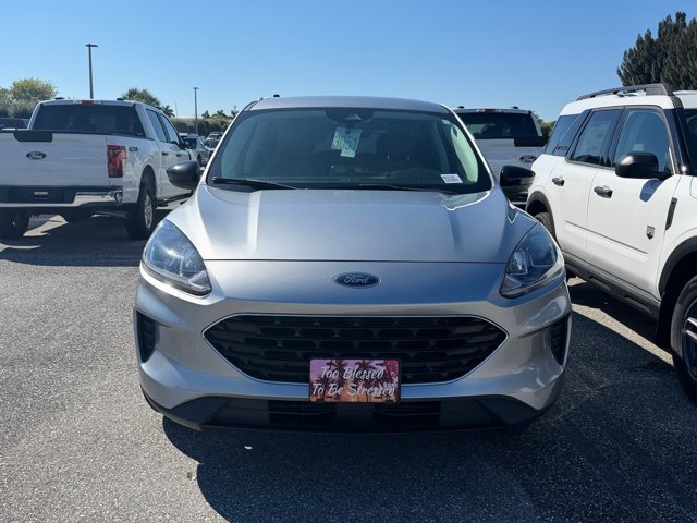 Used 2022 Ford Escape SE w/ SE Sport Appearance Package FWD image 2