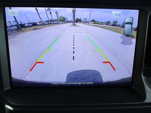 Certified 2024 Ford Bronco Badlands image 16