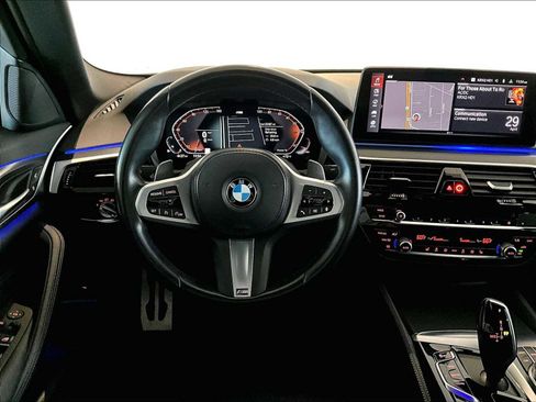 Used 2023 BMW 540i w/ M Sport Package RWD image 16