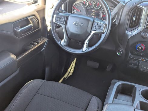 Used 2021 Chevrolet Silverado 1500 RST image 16