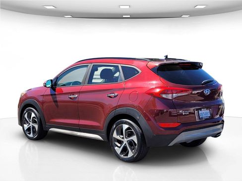 Used 2017 Hyundai Tucson Limited w/ Limited Ultimate Package 03 FWD image 8